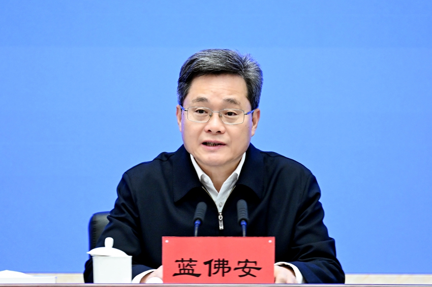 财政部:2026年继续实施更加积极的财政政策 扩大财政支出盘子