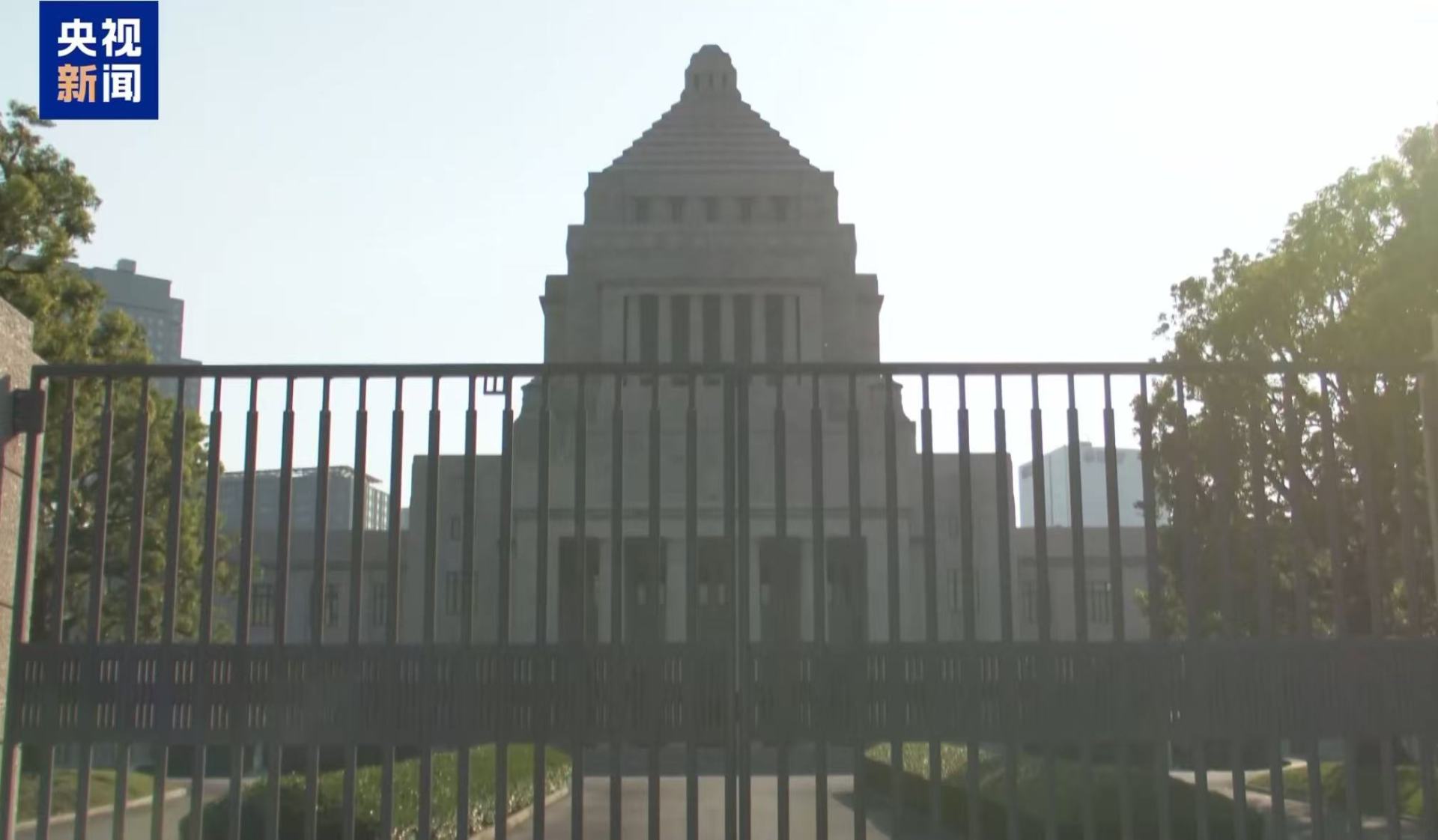 高市早苗内阁集体辞职!日本国会今日举行首相指名选举(1) 高市早苗内阁集体辞职!日本国会今日举行首相指名选举(1)